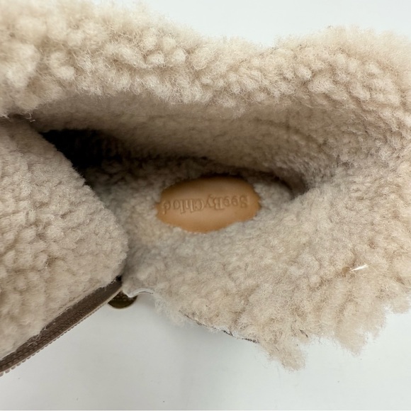 New See by Chloé Louise Shearling Low Heel Booties Sz 40